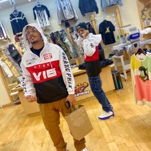 Meet your Posher, Melly